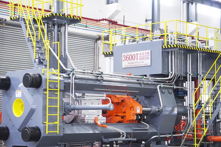 Aluminum Extrusion Press.jpg